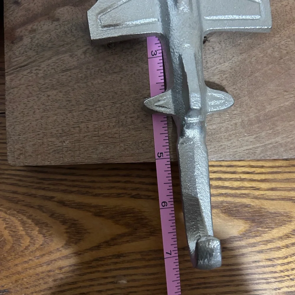 Coat Hanger - Picture 7 of 7